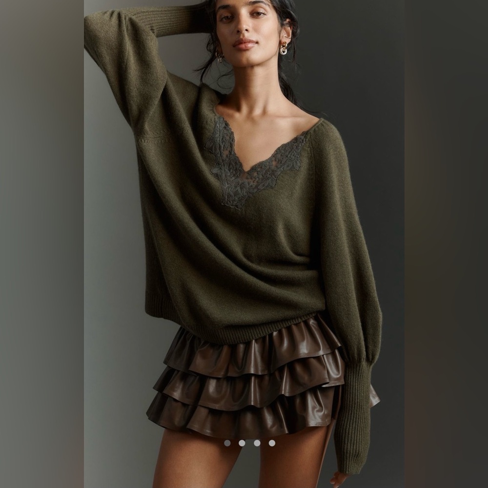 Anthropologie Cashmere Sweater. Size Small